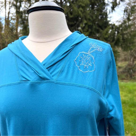 L.L. Bean Katahdin Tee Hoodie SizeXL - Picture 2 of 9